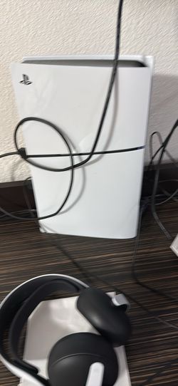 PS5 Slim 1TB