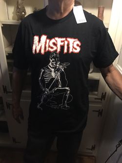Urban Outfitters / Misfits Tshirt Large