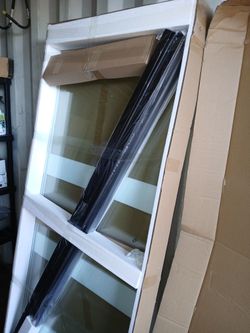 GLASS SHOWER DOORS