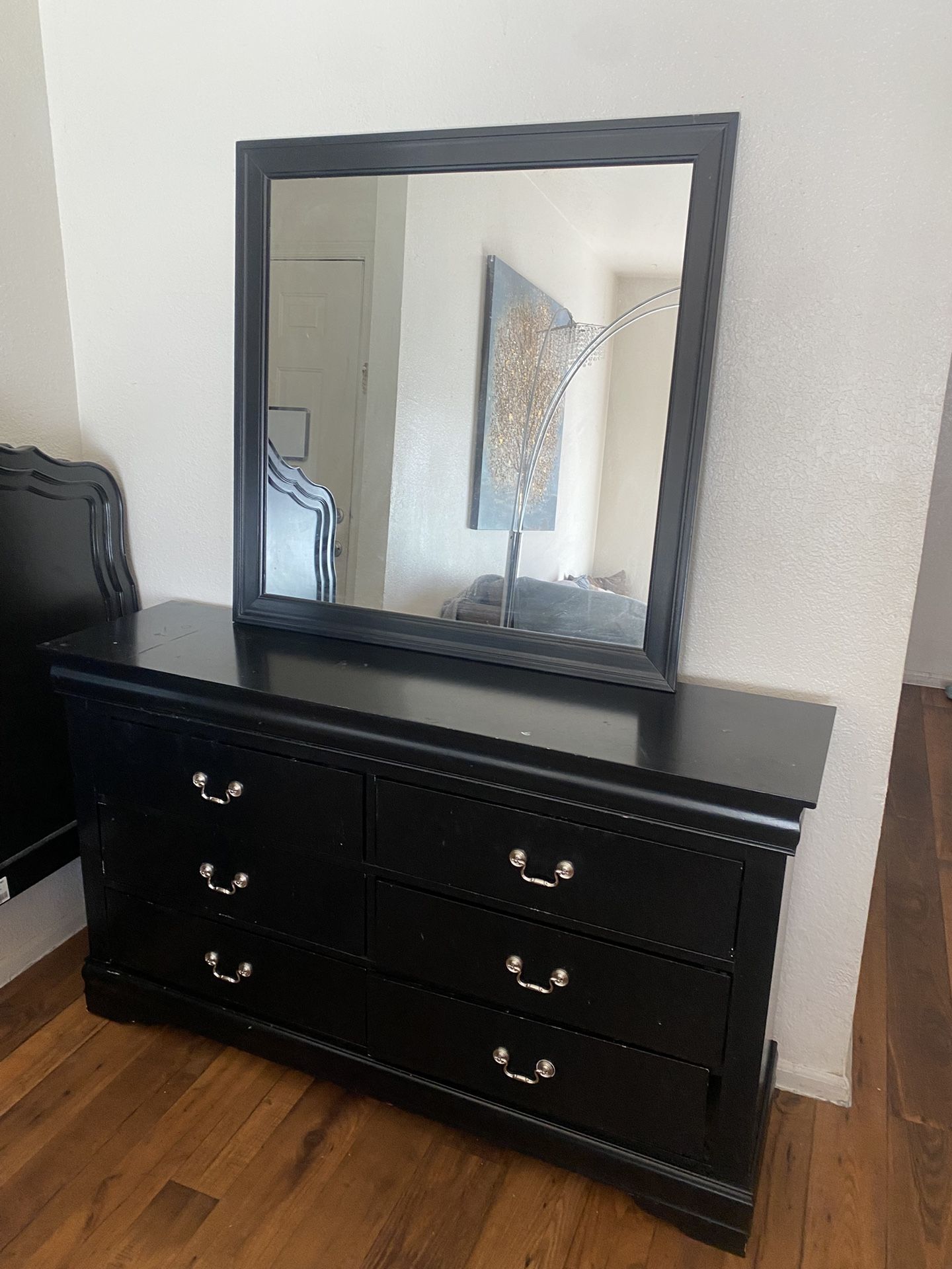 Black Six Drawer Dresser With Mirror $40