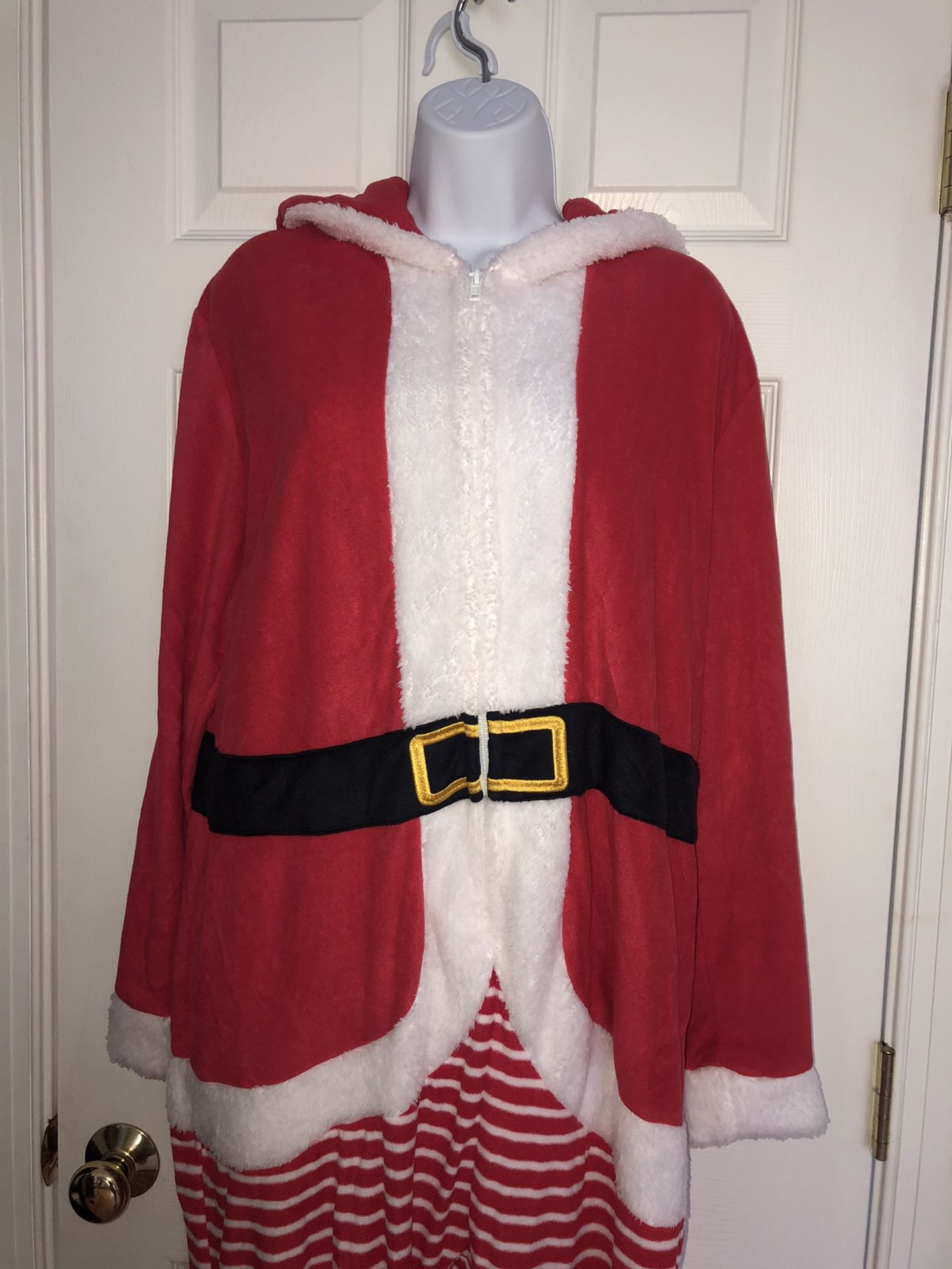 Santa and Mrs. Claus Matching PJ Set! 