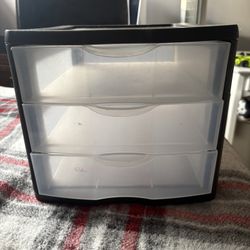 plastic storage cabinets 