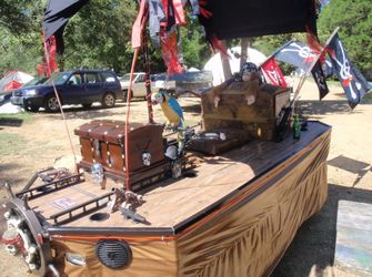 Custom Pirate Ship ATV / Parade Float / Mutant Vehicle – Seats 7