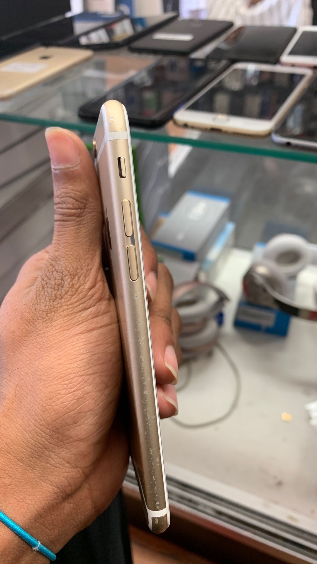 iPhone 6 16GB unlocked