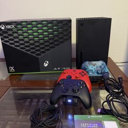 Xbox Series X With Rechargeable Controllers, Original box, Cables, And Charging Stand