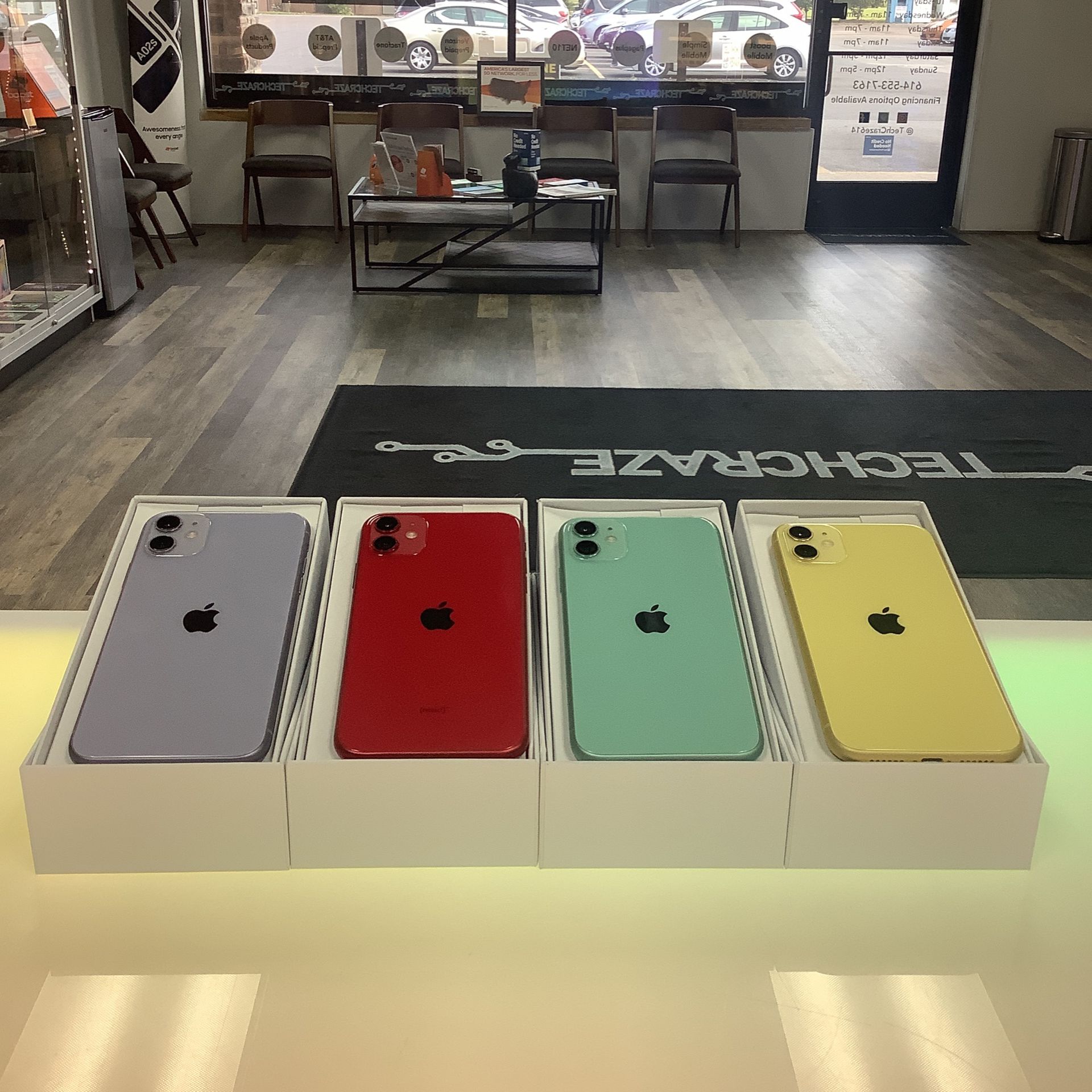 iPhone 11 64GB Fully Unlocked   Purple/Red/Green/Yellow Great Condition 