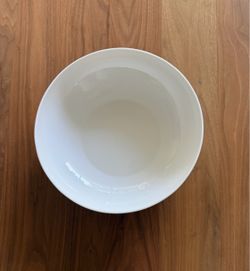 Lenox Spyro White Large Pasta Serving Bowl 12.75"