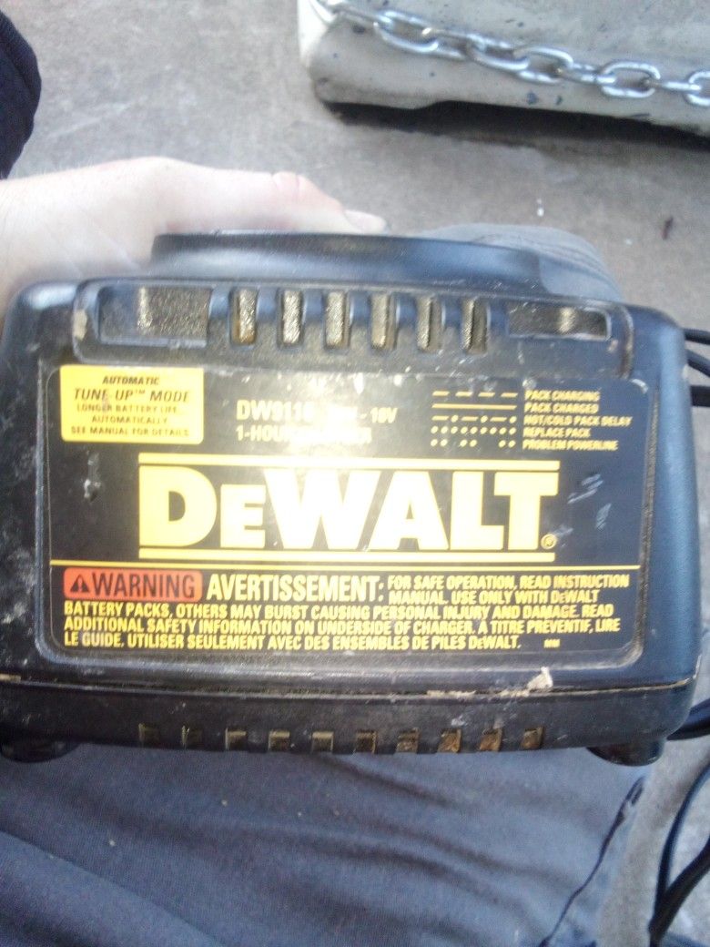 DeWalt Battery Charger