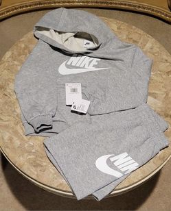 2 PIECE NIKE SET