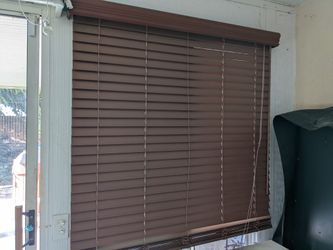 Wood/Laminate Blinds, Matching Set Of 6