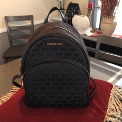 Book Bag Michael Kors Authentic 100%