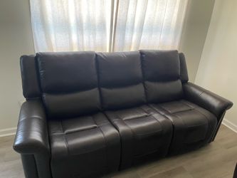 Alba Leather Power Reclining Sofa with Power Headrests
