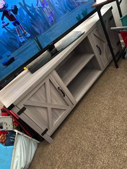 Tv stand