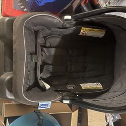 Graco Car seat 