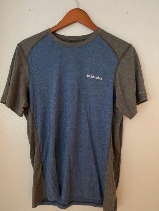 Men's Columbia Athletic Shirt Size Small 
