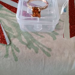 Gorgeous Rose Gold With Bronze Stone Ring Size 10. Fake Gold