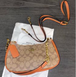 Coach Signature Crossbody Bag with Strap