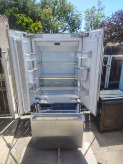 Thermador refrigerator