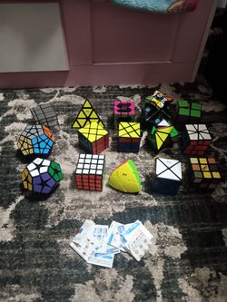 Rubiks cubes bundle