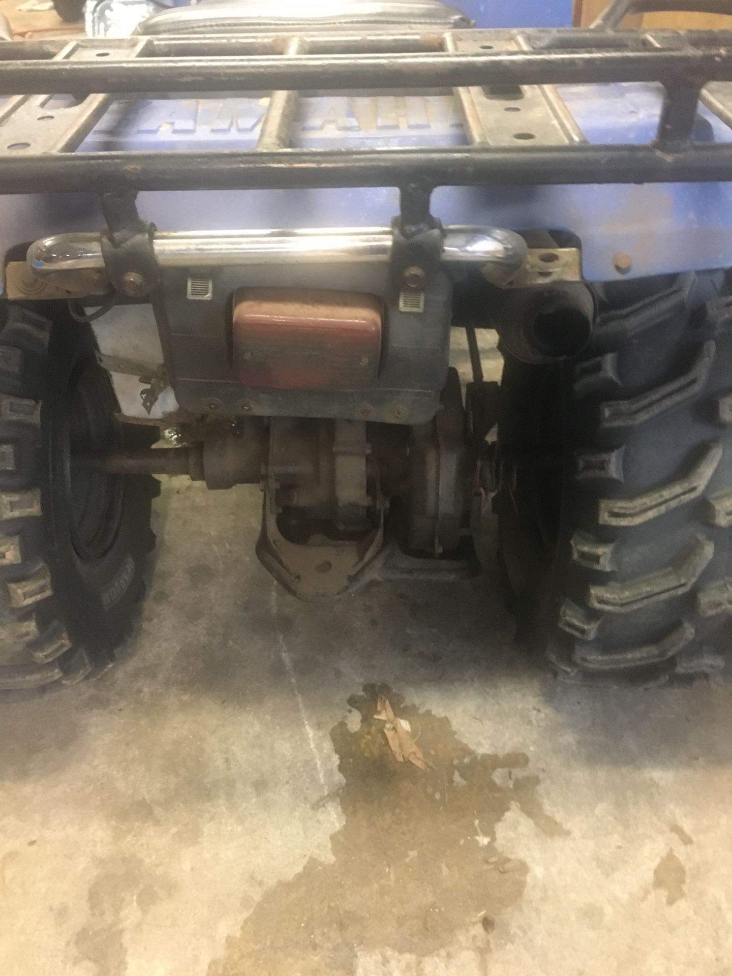 Yahmaha 225cc quad 750$ trade for dirt bike as well