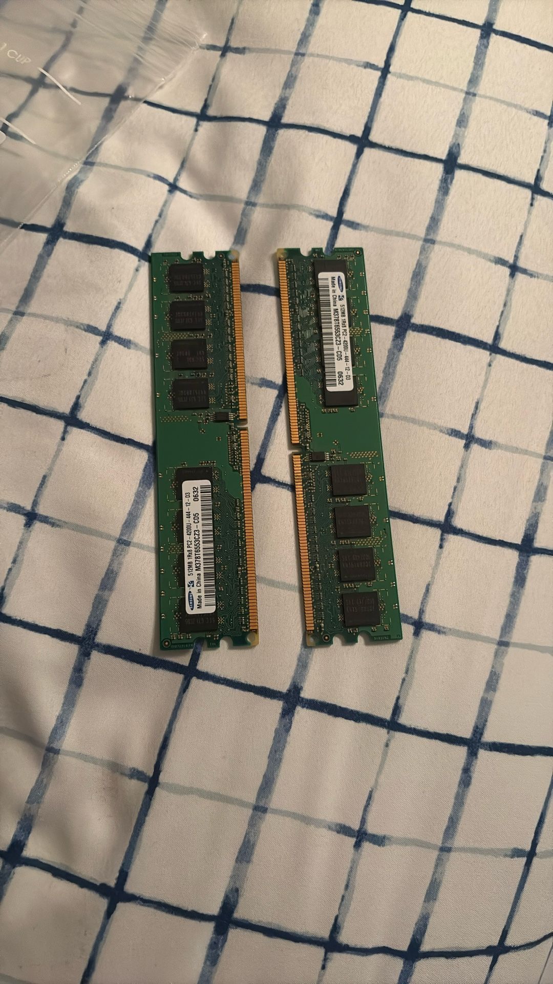 512mb sticks each ddr3 ram