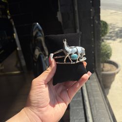 .925 Horse Turquoise Cuff