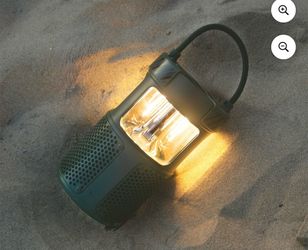 Camping light with speaker