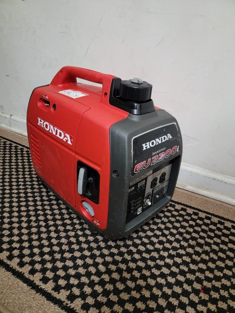 GENERATOR HONDA EU2200i  INVERTER. 