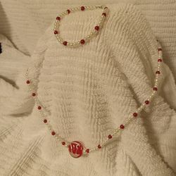 Necklace And Bracelet Set.