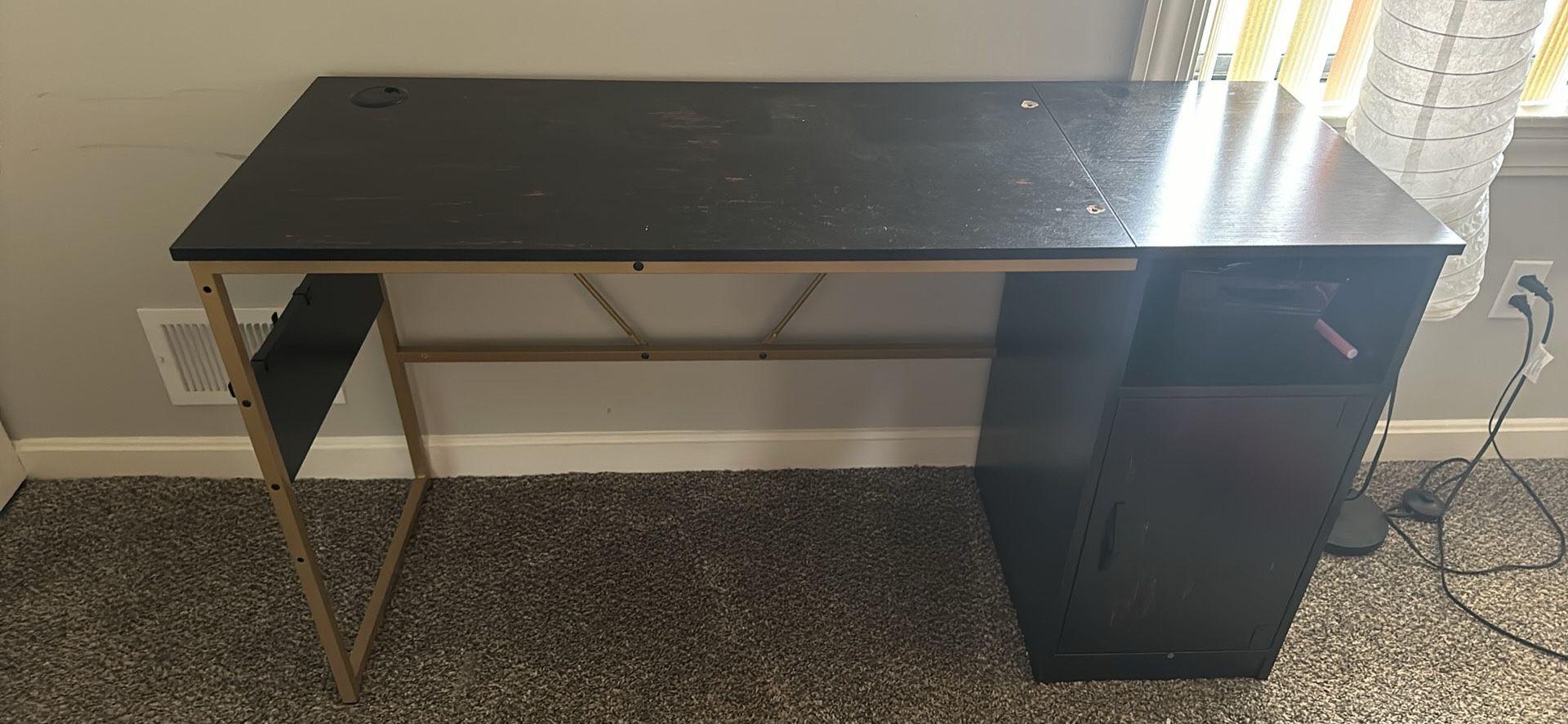 Desk Table