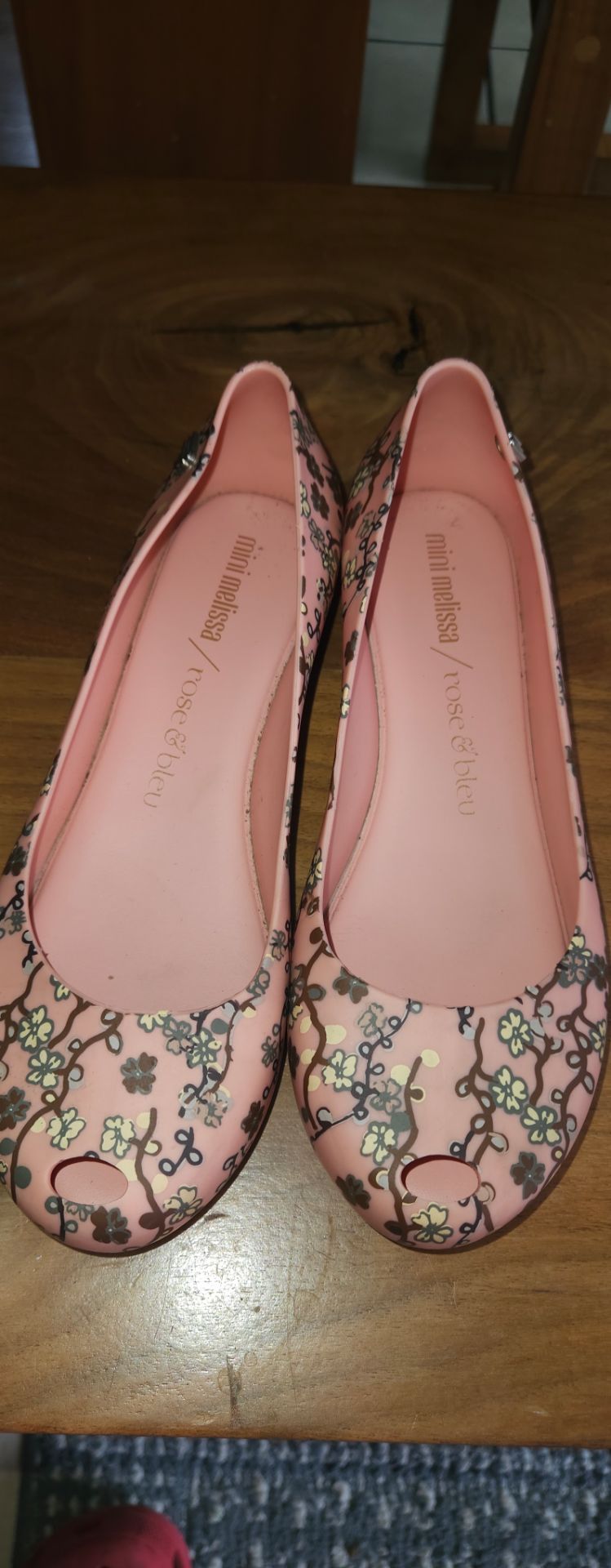 Melissa Shoes kids size 4