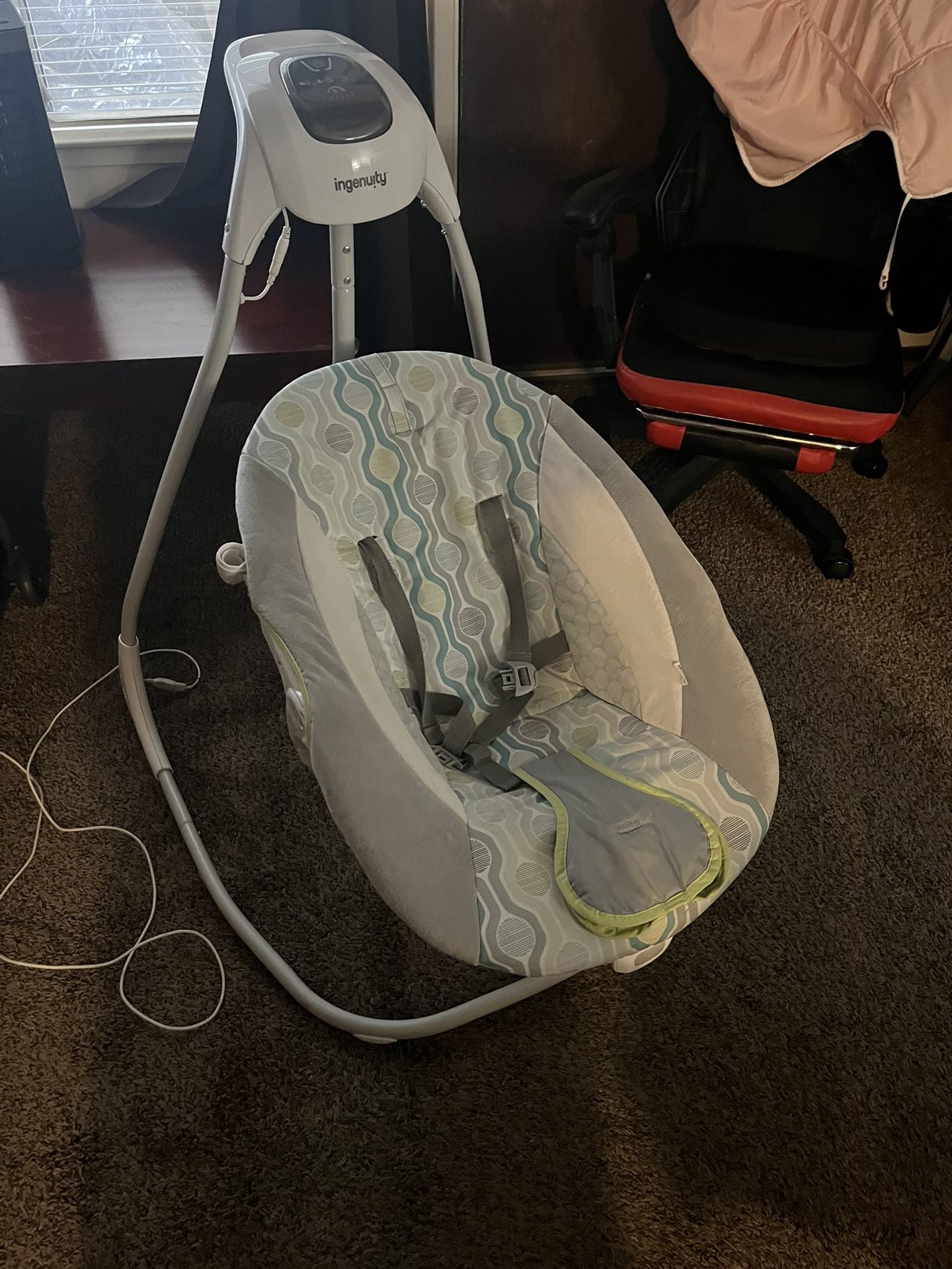 SimpleComfort Multi-Direction Compact Baby Swing with Vibrations