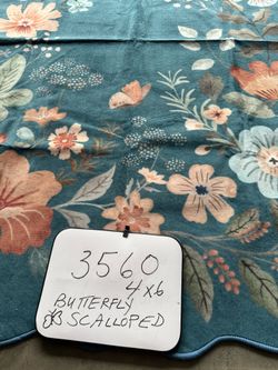RUG, #3560, Butterfly Scalloped, 4x6