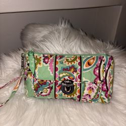 Vera Bradley wallet clutch wristlet 