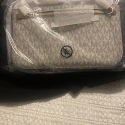 Michael Kors Crossbody Purse