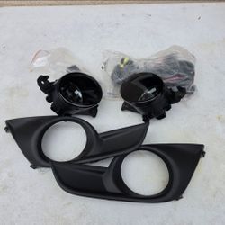 13-15 Nissan Altima Fog Lights Luces

Niebla Neblina Focos