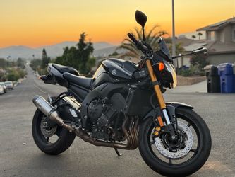 2011 Yamaha FZ8