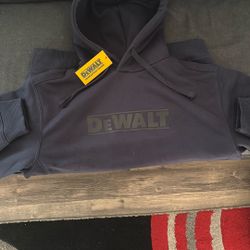 MENS DEWALT HOODY BRAND NEW TAGS STILL ON THE HOODY