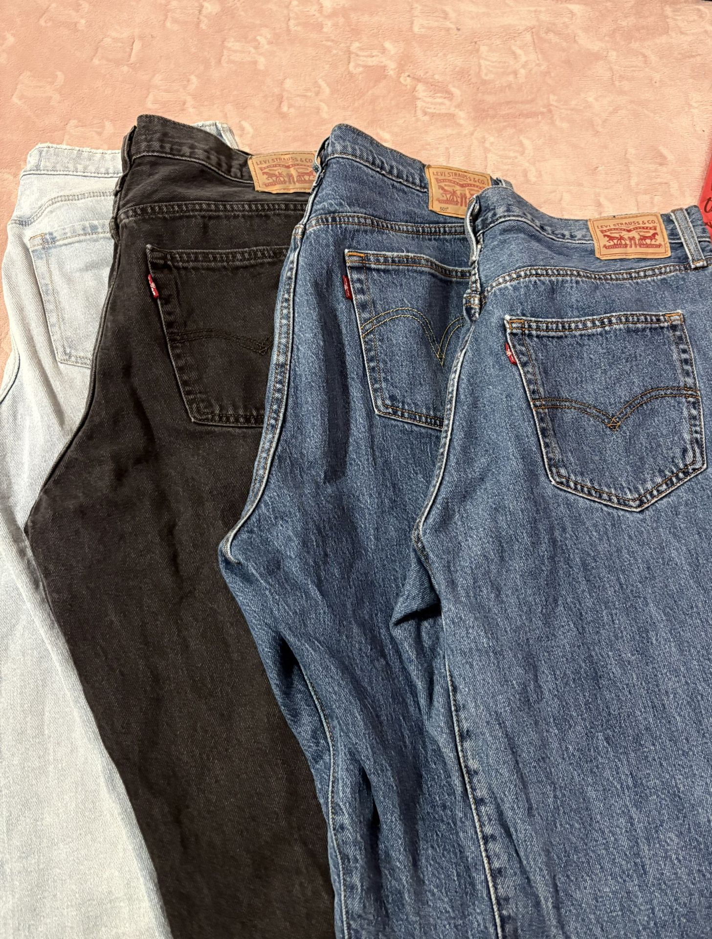 Levi’s Pants
