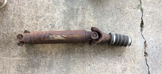 Jeep Wrangler TJ tear drive shaft