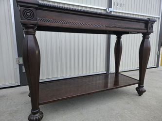 Gorgeous Solid Wood Entry Table With Glass Top