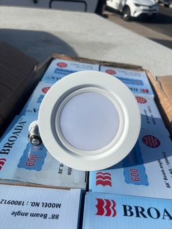 LED recessed retrofit lighting