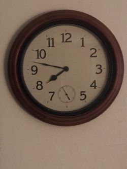 WALL CLOCK