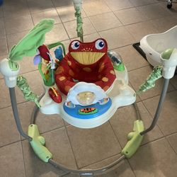Baby Bouncer/Activity center