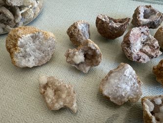 Geodes Crystal rocks