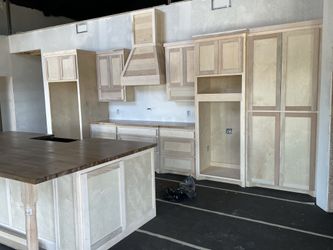 Custom  Cabinets 