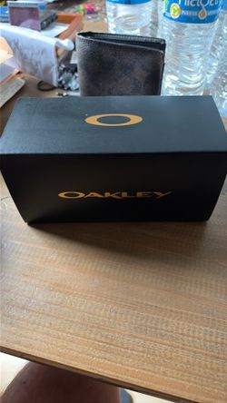 Oakley sunglasses
