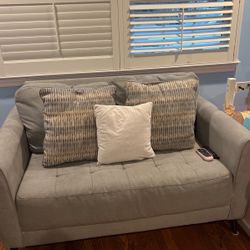 Love Seat 