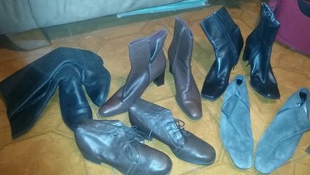 Ladies Boots Lot Size 8 and 8.5--'$5 each