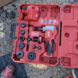 10 ton knockout tool